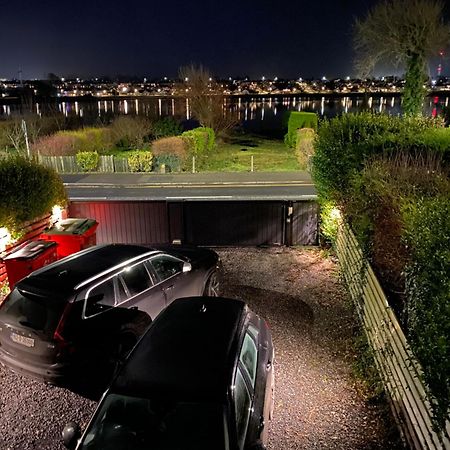 Lake View Galway City Exteriör bild
